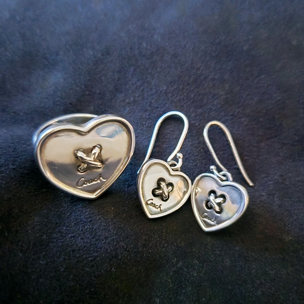 ♥ Coach ♥ Vintage Genuine Sterling Silver 925 Heart ring sz 6 and earrings Rare.